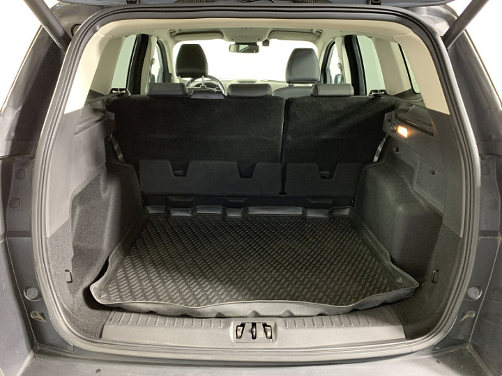 FORD Kuga 1.5, 2017 года, Автоматическая, СЕРЫЙ