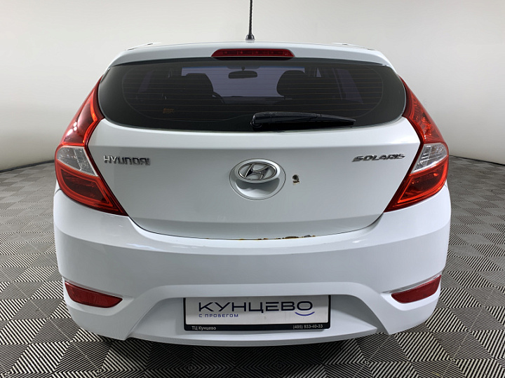 HYUNDAI Solaris 1.6, 2011 года, Автоматическая, БЕЛЫЙ