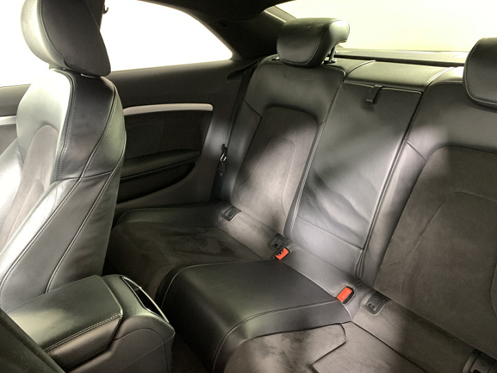 AUDI A5 2, 2013 года, Робот, Черно-Серый