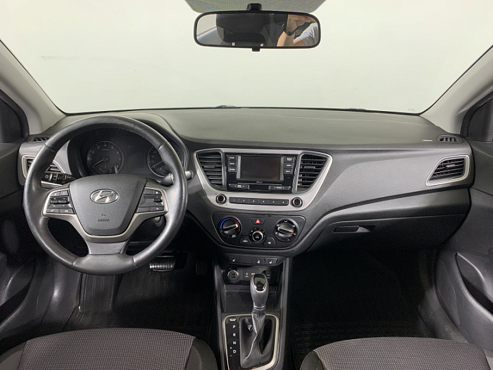 HYUNDAI Solaris 1.4, 2017 года, Автоматическая, ЧЕРНЫЙ