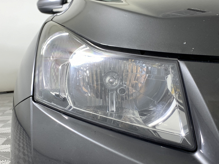 Chevrolet Cruze 1.6, 2012 года, Механика, Серый