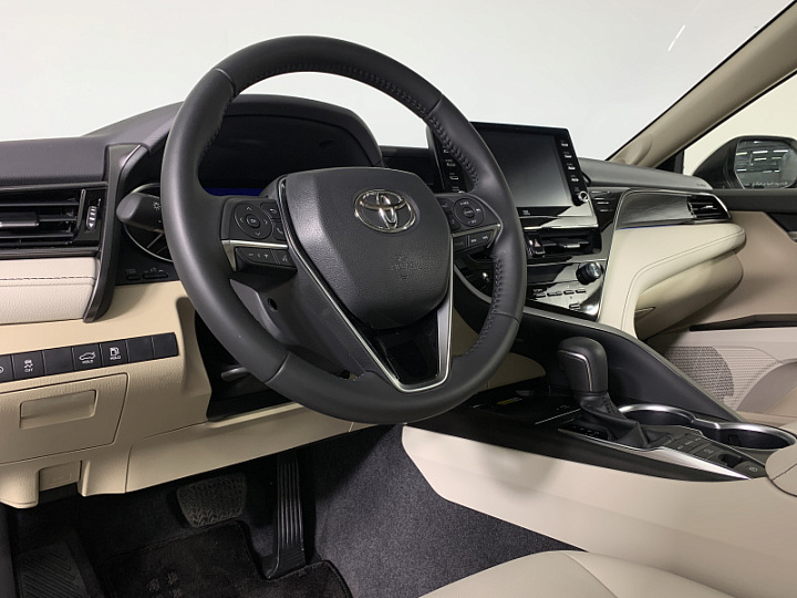 TOYOTA Camry 3.5, 2022 года, Автоматическая, БЕЛЫЙ