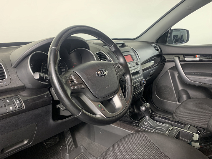 KIA Sorento 2.4, 2017 года, Автоматическая, ЧЕРНЫЙ