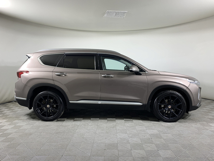 Hyundai Santa Fe 2.2, 2019 года, Автоматическая, Серо-бежевый