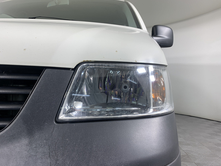 VOLKSWAGEN Transporter 1.9, 2004 года, Механика, БЕЛЫЙ