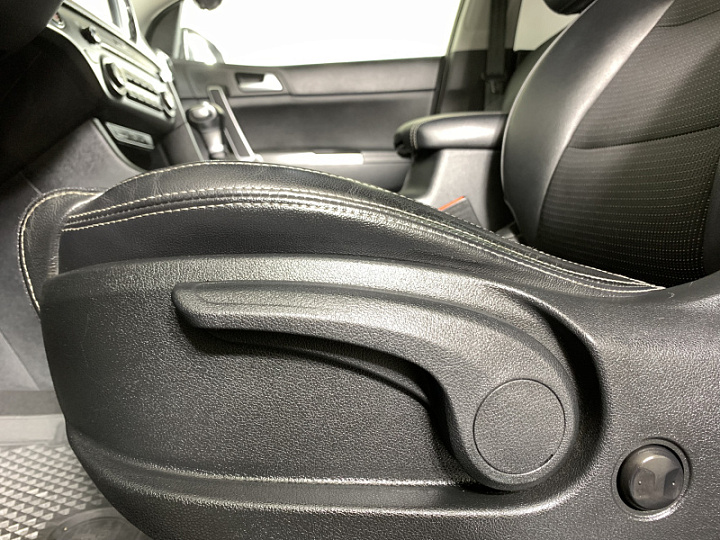 KIA Sportage 2, 2018 года, Автоматическая, Серебристый