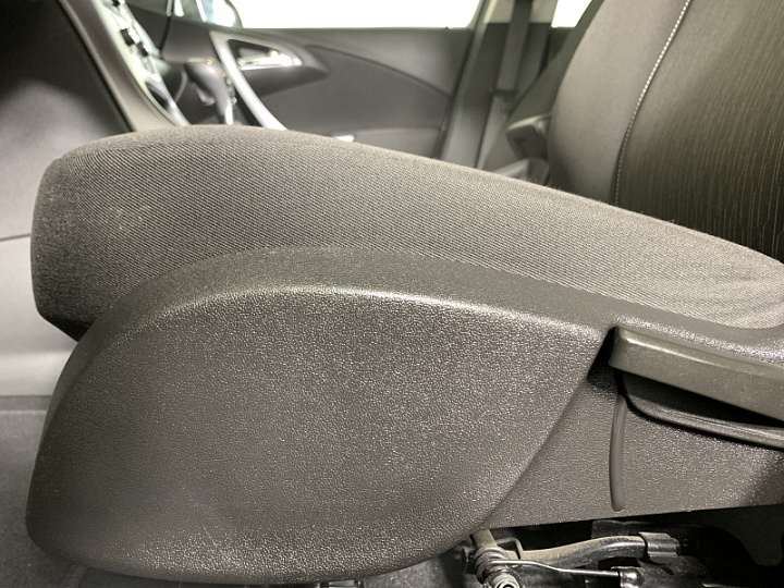 OPEL Astra 1.4, 2013 года, Автоматическая, Аквамарин