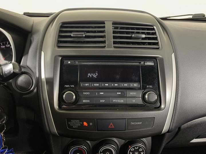 Mitsubishi ASX 1.8, 2013 года, Вариатор, БЕЛЫЙ