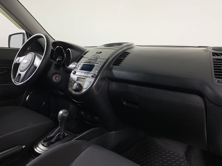 KIA Soul 1.6, 2011 года, Автоматическая, Серебристый