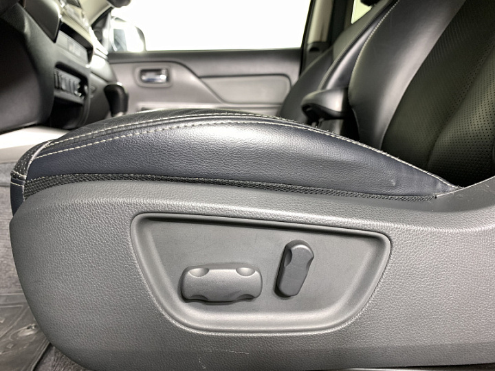 Fiat Fullback 2.4, 2018 года, Автоматическая, ТЕМНО-СЕРЫЙ