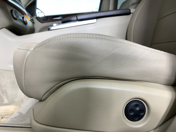 MERCEDES-BENZ GL-Класс 3, 2014 года, Автоматическая, КОРИЧНЕВЫЙ