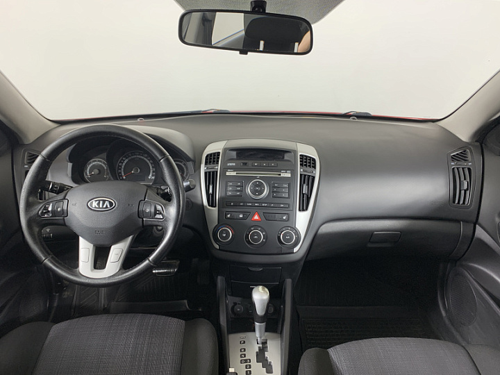 KIA Ceed 1.6, 2011 года, Автоматическая, КРАСНЫЙ