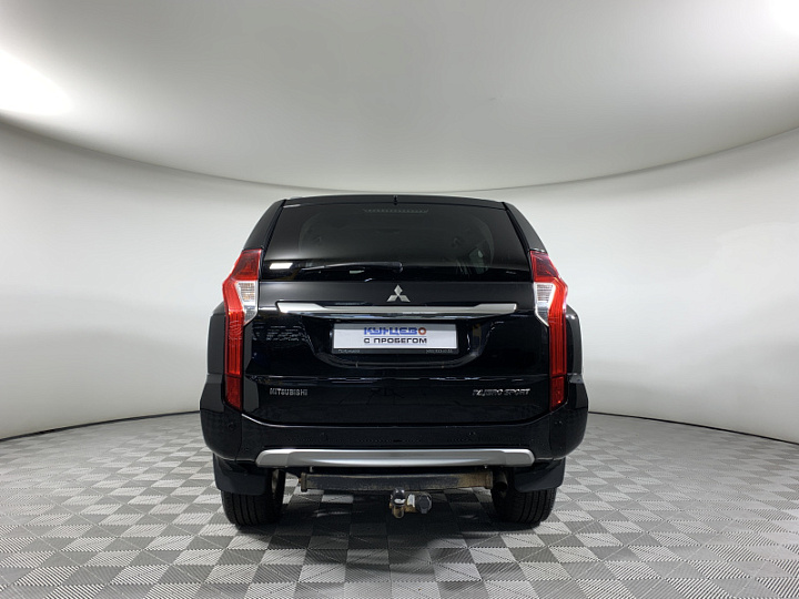 MITSUBISHI Pajero Sport 2.4, 2018 года, Автоматическая, ЧЕРНЫЙ