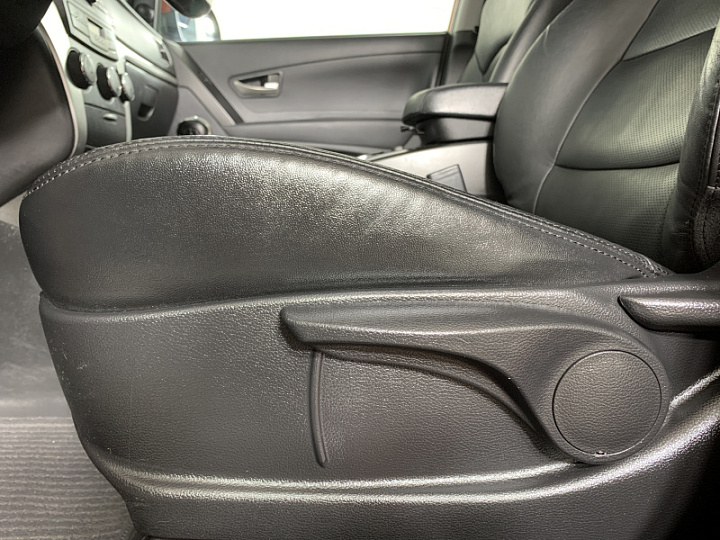 SSANGYONG Actyon 2, 2011 года, Автоматическая, КРАСНЫЙ