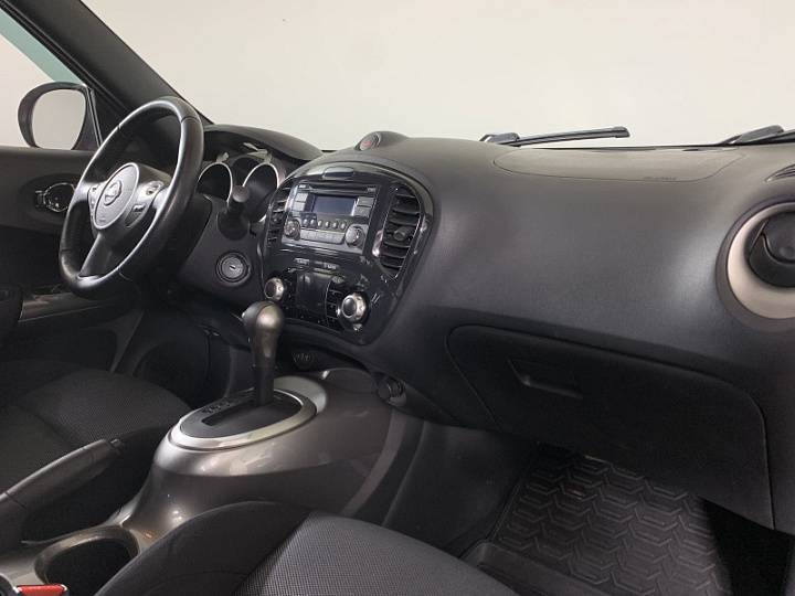 NISSAN Juke 1.6, 2012 года, Вариатор, КРАСНЫЙ