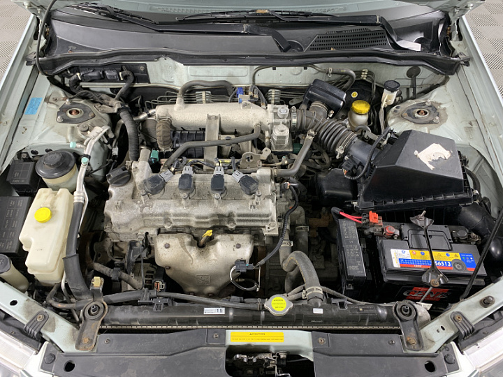 NISSAN Almera Classic 1.6, 2006 года, Механика, Серебристый