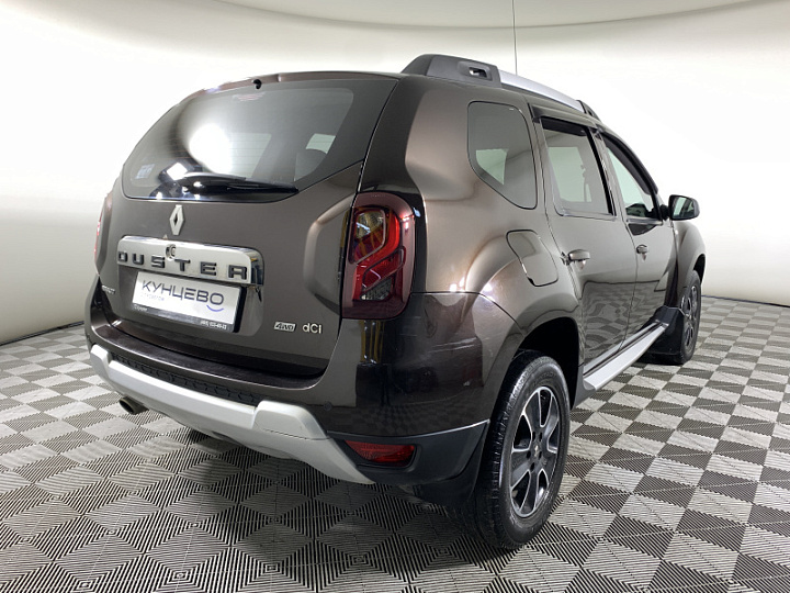 RENAULT Duster 1.5, 2018 года, Механика, Темно-Коричневый