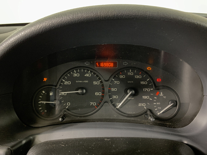 CITROEN Berlingo 1.4, 2011 года, Механика, БЕЛЫЙ