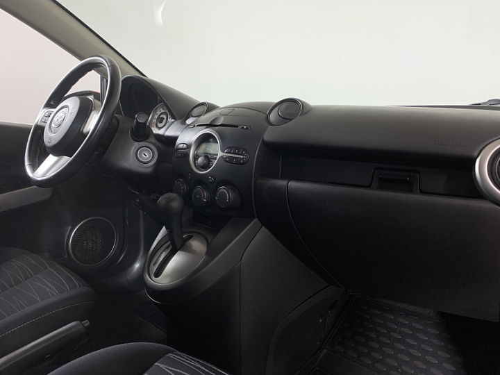 MAZDA 2 1.5, 2008 года, Автоматическая, КРАСНЫЙ