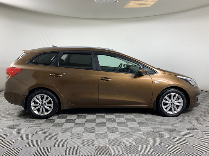 KIA Ceed 1.6, 2017 года, Автоматическая, КОРИЧНЕВЫЙ
