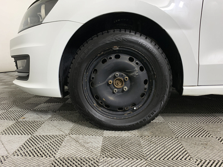 VOLKSWAGEN Polo 1.6, 2019 года, Автоматическая, БЕЛЫЙ