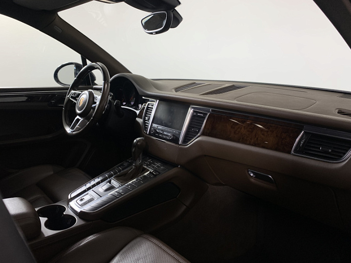 Porsche Macan 3, 2017 года, Робот, Синий