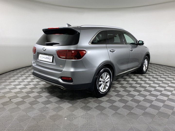 KIA Sorento 2.4, 2019 года, Автоматическая, СЕРЫЙ