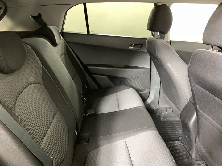 Hyundai Creta 1.6, 2018 года, Автоматическая, Бежевый