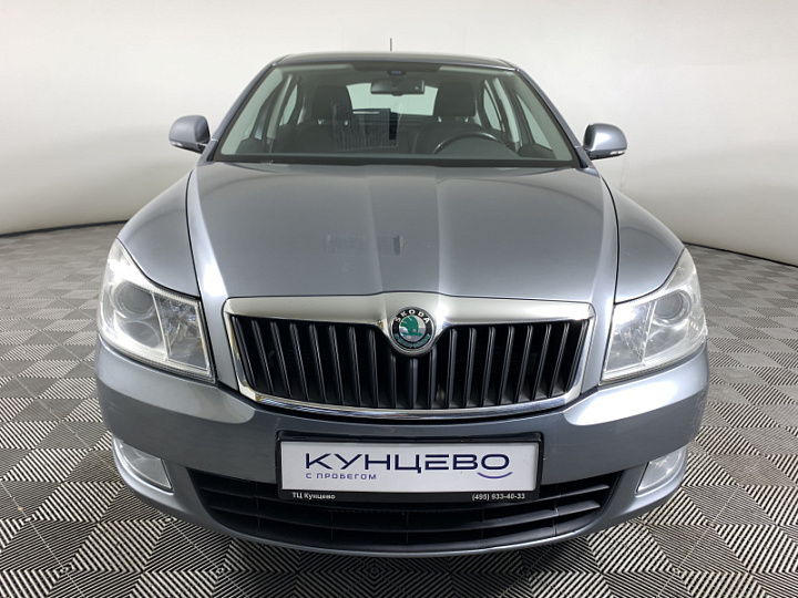 Skoda Octavia 1.8, 2013 года, Робот, Серый
