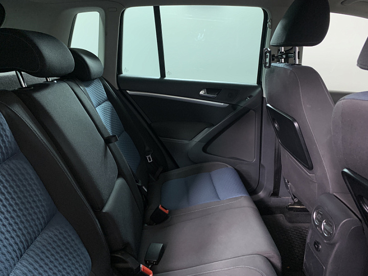 VOLKSWAGEN Tiguan 2, 2013 года, Автоматическая, ЧЕРНЫЙ
