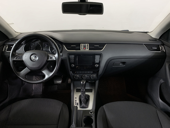 SKODA Octavia 1.2, 2014 года, Автоматическая, Серебристо-желтый