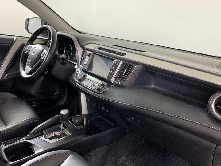 TOYOTA RAV4 2, 2018 года, Вариатор, БЕЛЫЙ