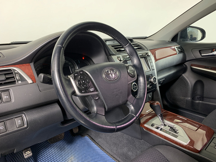 TOYOTA Camry 2.5, 2013 года, Автоматическая, Черный металлик