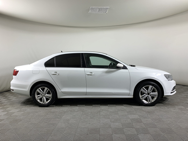 Volkswagen Jetta 1.6, 2016 года, Автоматическая, белый