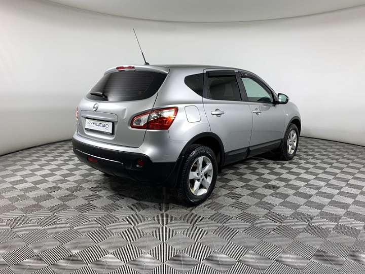 NISSAN Qashqai 1.6, 2012 года, Вариатор, Серебристый