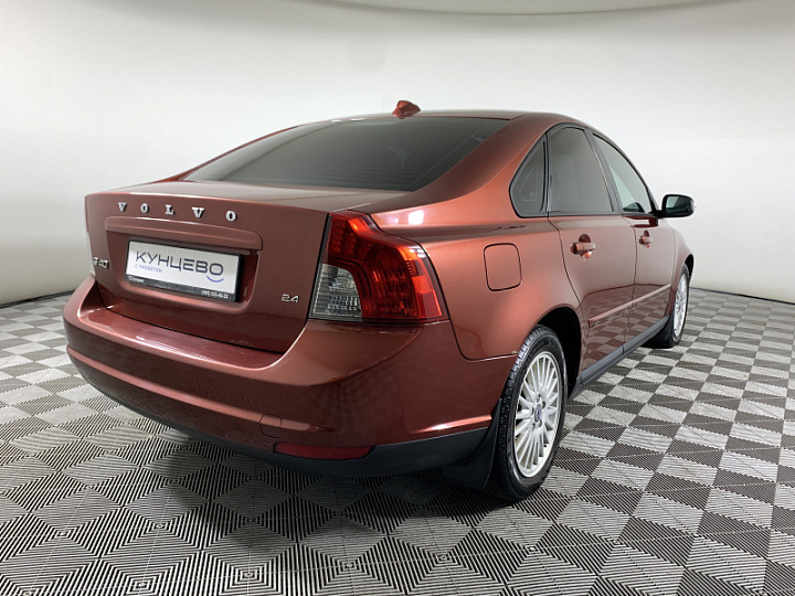 VOLVO S40 2.4, 2009 года, Автоматическая, КРАСНЫЙ
