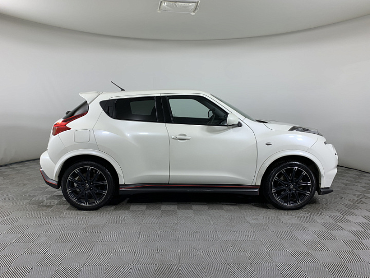 NISSAN Juke Nismo 1.6, 2013 года, Вариатор, БЕЛЫЙ