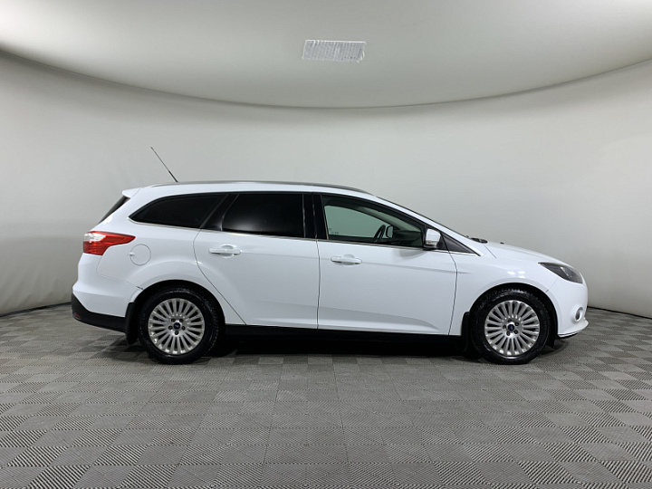 FORD Focus 2, 2014 года, Робот, БЕЛЫЙ