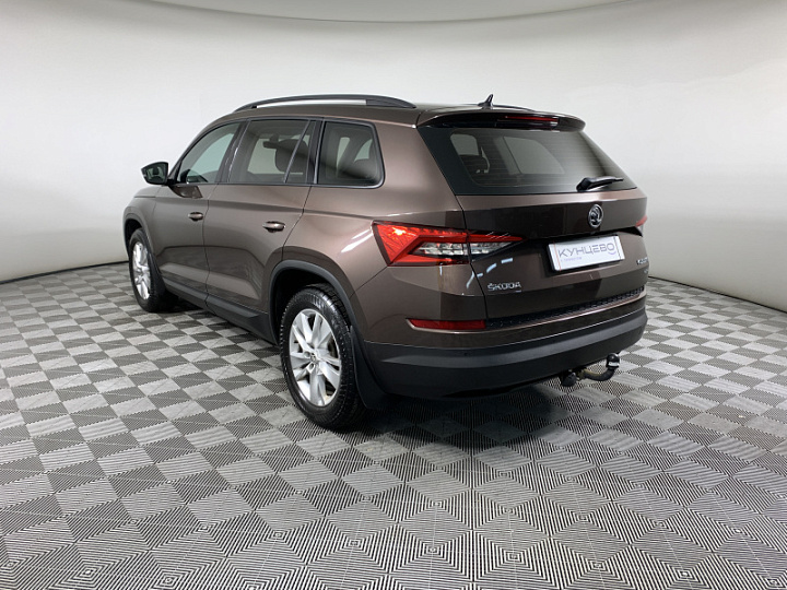 SKODA Kodiaq 2, 2018 года, Робот, КОРИЧНЕВЫЙ