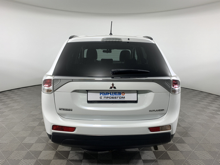 MITSUBISHI Outlander 2, 2013 года, Вариатор, БЕЛЫЙ