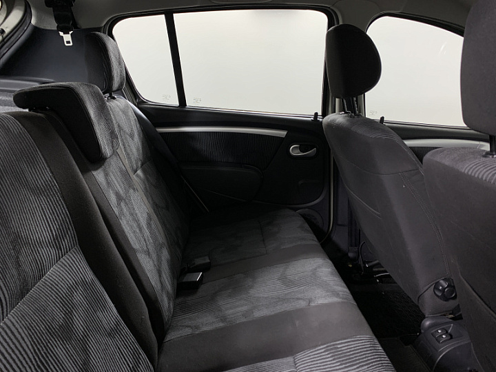 RENAULT Sandero 1.6, 2011 года, Автоматическая, БЕЖЕВЫЙ
