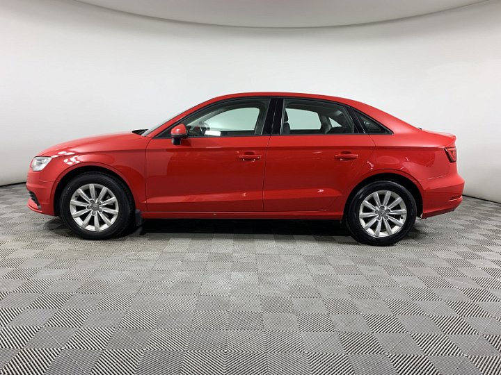 AUDI A3 1.4, 2016 года, Робот, КРАСНЫЙ