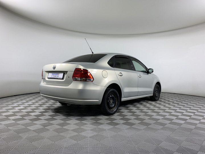 VOLKSWAGEN Polo 1.6, 2012 года, Механика, Серебристо-желтый