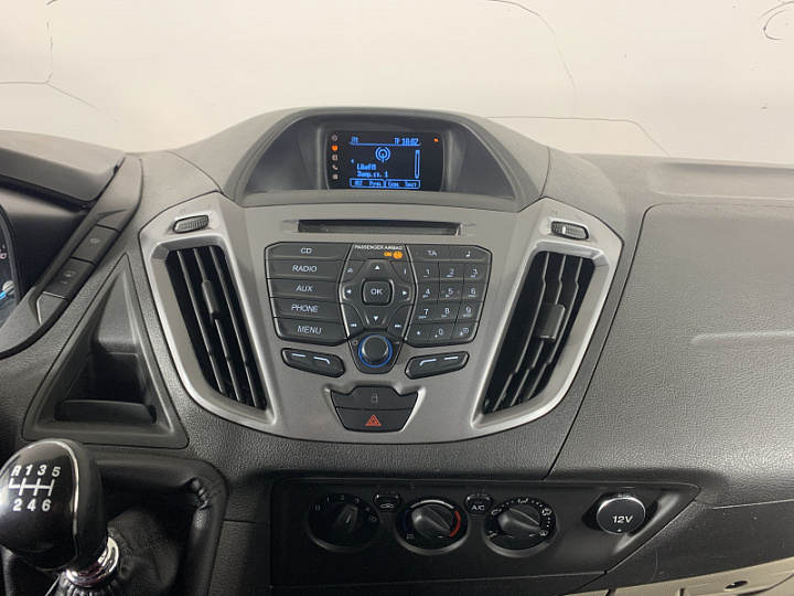 FORD Tourneo Custom 2.2, 2014 года, Механика, Серебристо-желтый