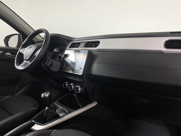 RENAULT Arkana 1.6, 2022 года, Механика, КРАСНЫЙ