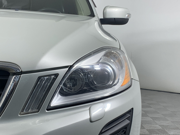 VOLVO XC60 2, 2010 года, Робот, Серебристо-желтый