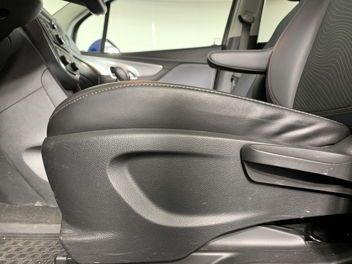 OPEL Mokka 1.8, 2012 года, Механика, ГОЛУБОЙ