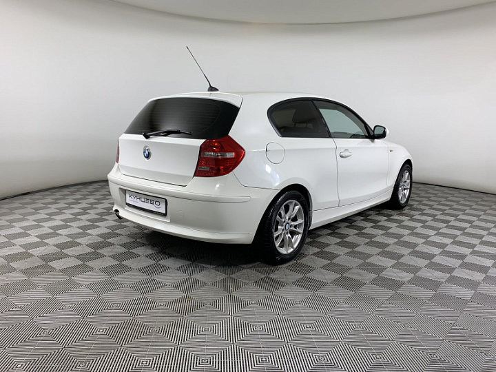 BMW 1 серии 2, 2010 года, Автоматическая, БЕЛЫЙ