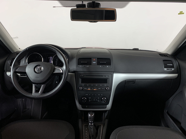 SKODA Yeti 1.2, 2014 года, Робот, КРАСНЫЙ