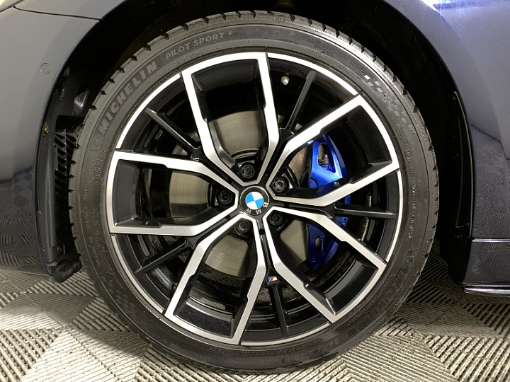 BMW 5 серии 3, 2021 года, Автоматическая, Черный